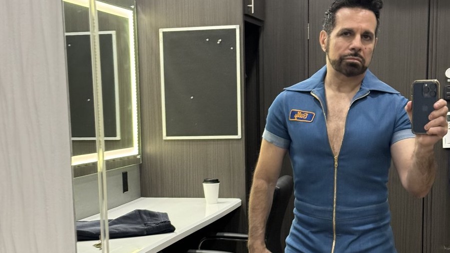 Mario Cantone Posts Buff Mirror Selfie on 'And Just Like That...' Final Filming Day