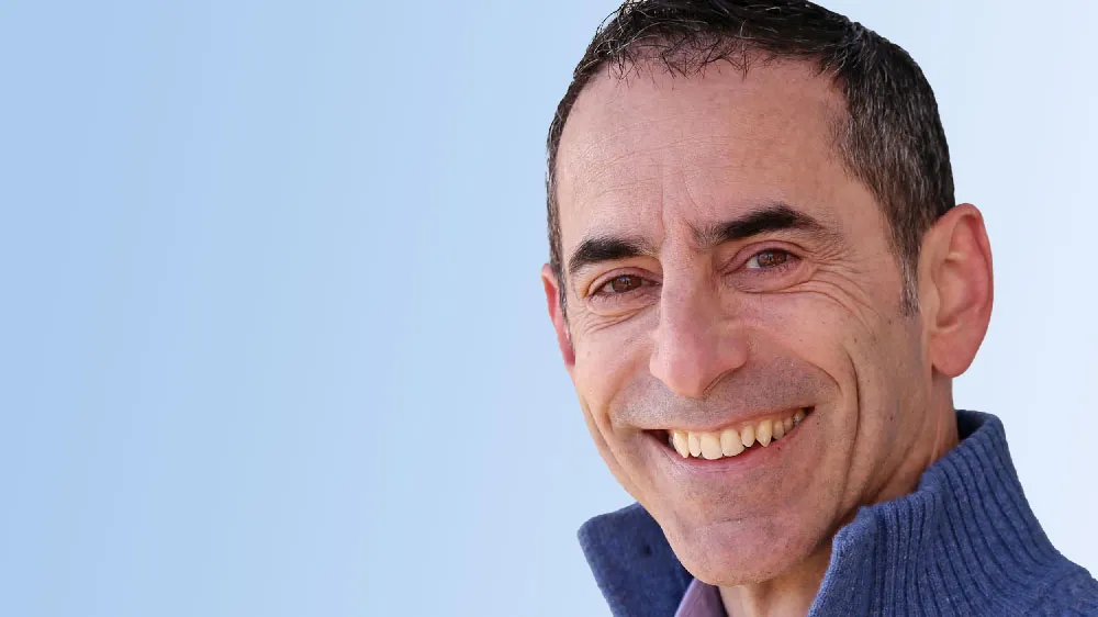Find Out Why Cabaret's Brian De Lorenzo is 'The Toast of the Town'