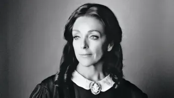 Jane Krakowski Set to Star as Mary Todd Lincoln in Broadway’s Queer Comedy Phenomenon “Oh, Mary!”