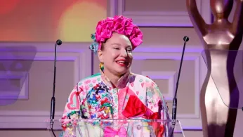 Sia’s Estranged Husband Seeks Sole Custody of Son, Alleging Pop Star is “Unfit” Parent